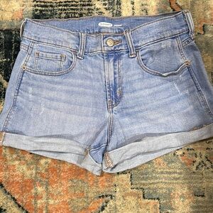 Old Navy Boyfriend denim shorts. Sz 0. Light wash.